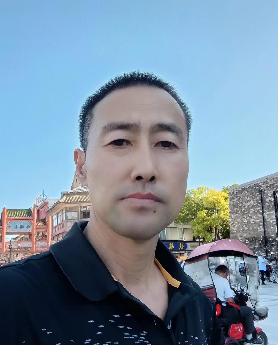 《金秋赋》文：徐春启【追梦者总社】世界诗人名人展10194期（图3）
