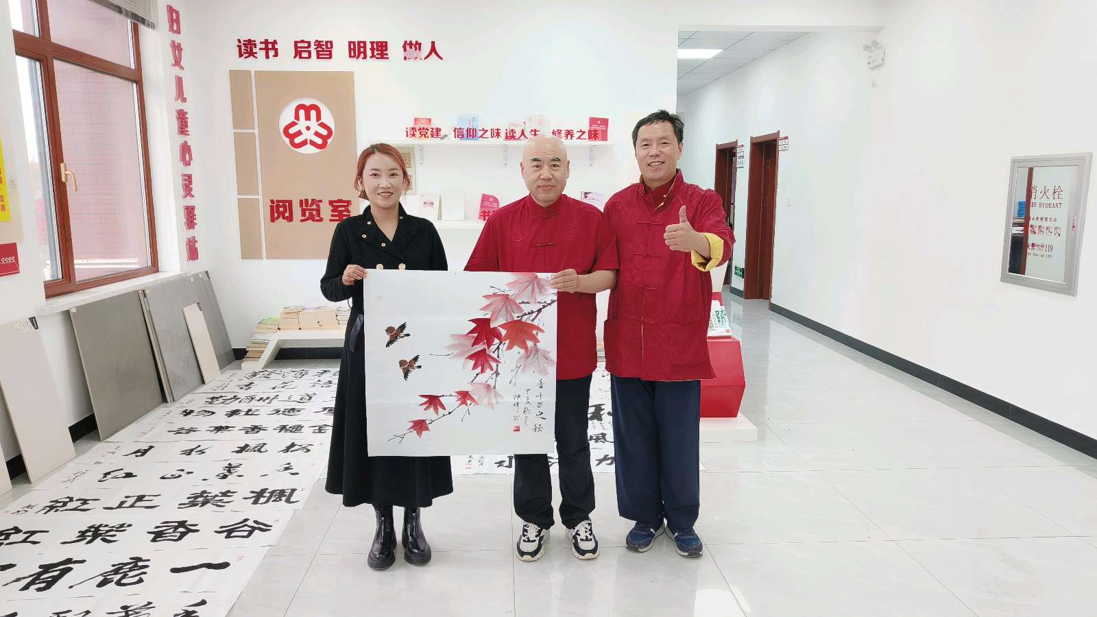 吉林省龙收书画馆艺术家赴香叶谷研学采风——现场挥毫以书画赞美大长春助力香叶谷（图8）