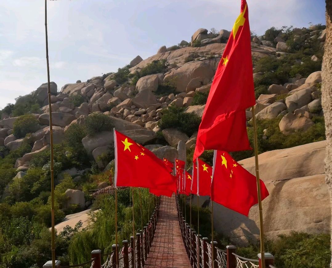 十月，你好（图2）