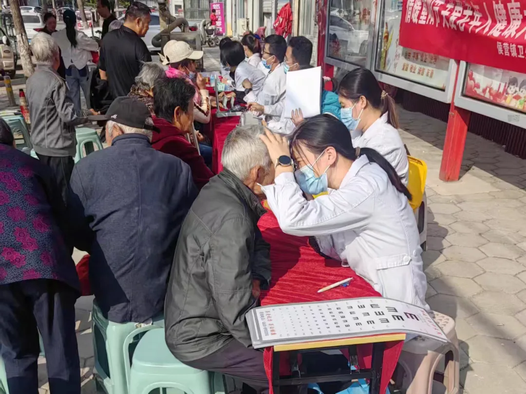 心系桑榆 情暖重阳——聊城市眼科医院健康义诊活动（图8）
