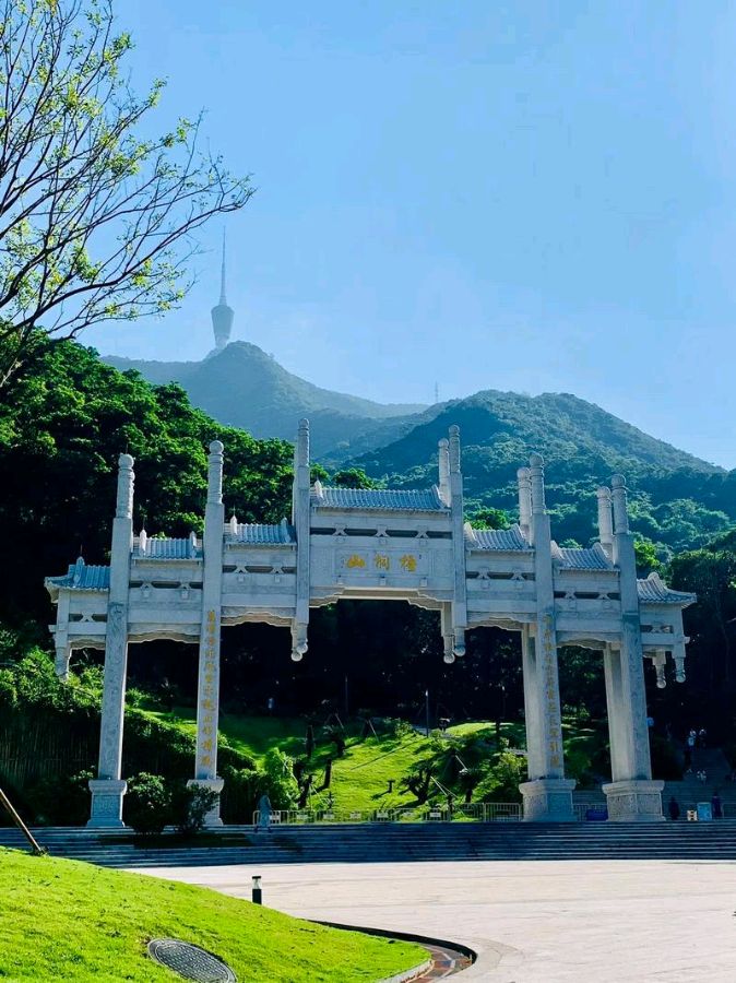 作者：林济仁《重阳登深圳梧桐山暨仙湖弘法寺》12216期~新京都文艺（图5）