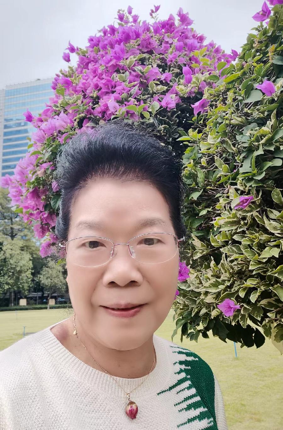 尼言诗选