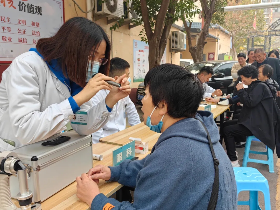 健康聊城｜甜蜜生活 拒绝“糖”忧:聊城市眼科医院举办健康义诊和科普宣教活动（图3）
