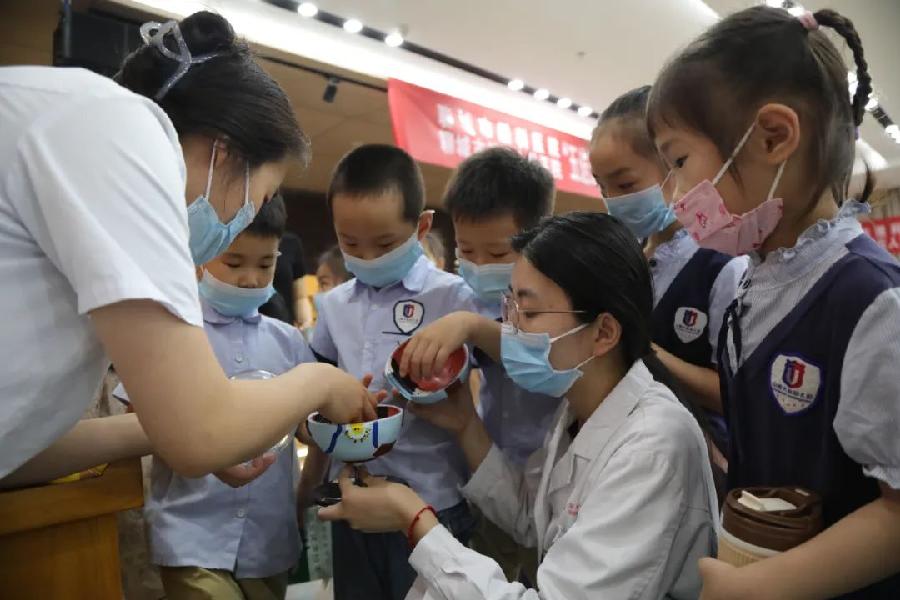 喜报！聊城市眼科医院被评为中国近视防控能力建设联盟骨干级单位（图6）