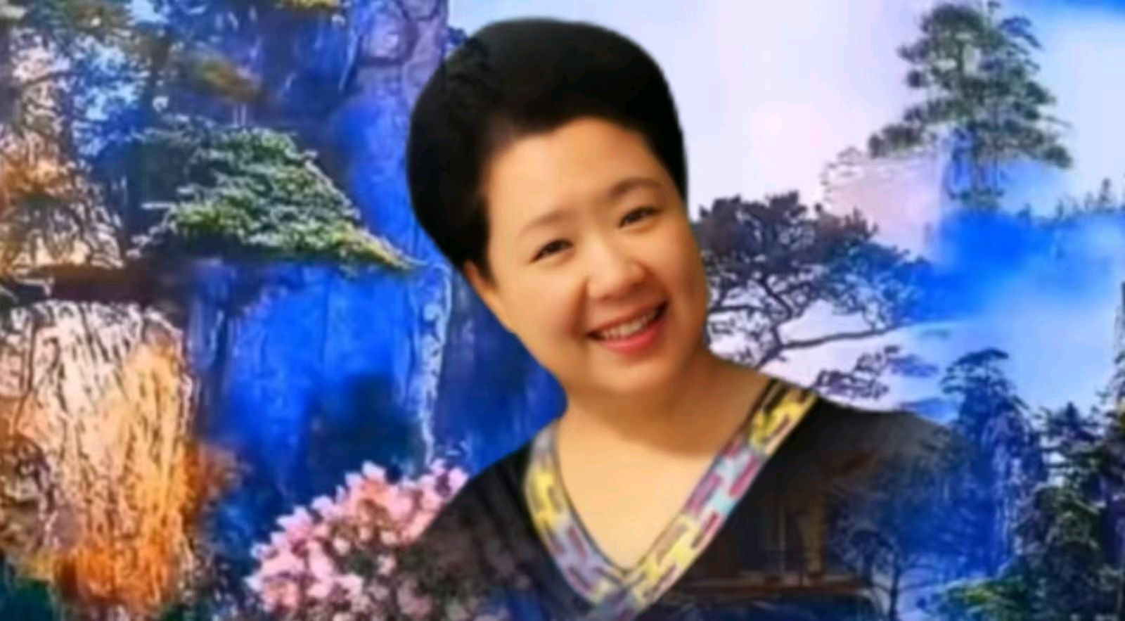 祥龙贺岁去 灵蛇送福来 ——老去又逢新春到 春来再看好花开 作者：诵读 海水清清（图49）