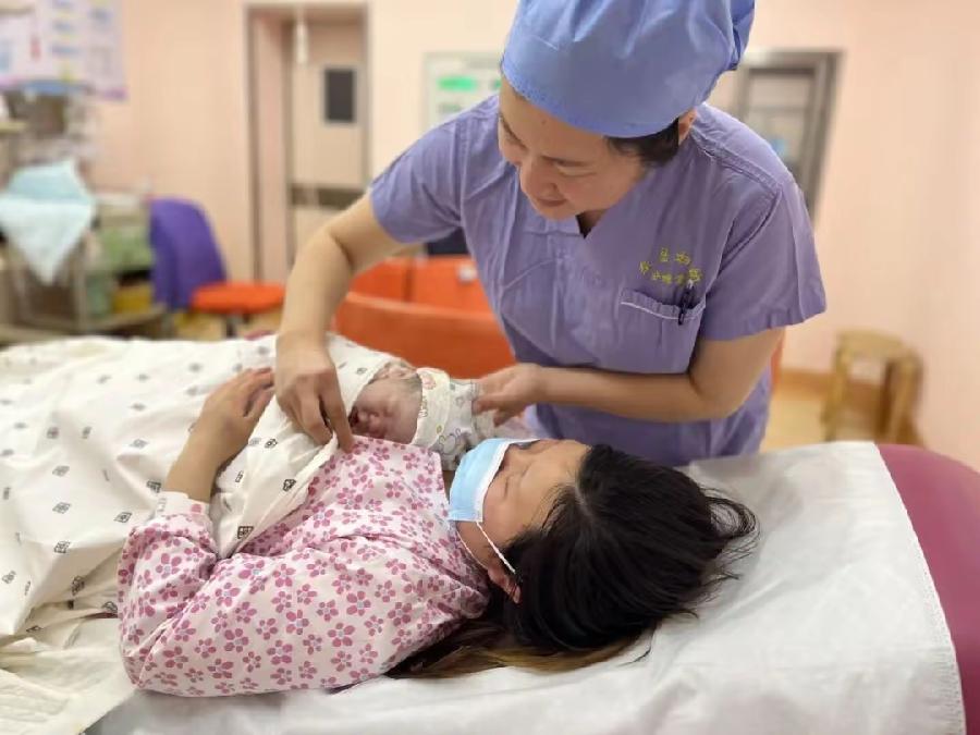 聊城市东昌府区妇幼保健院迎来41名“元旦宝宝”(图2)