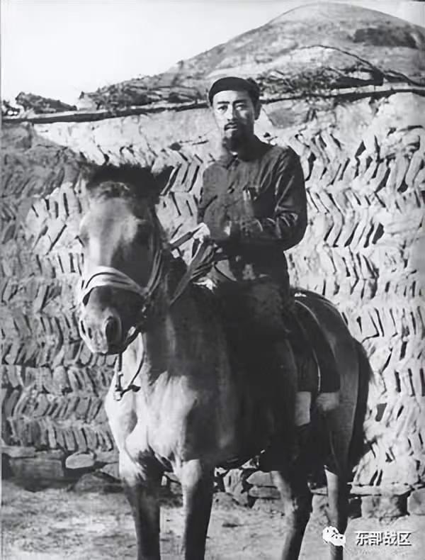 想念总理泣笔吟-文：诗童/山之子（北京）诵：山谷幽兰（北京）长安街总社【世界诗人名人展】10453期（图7）
