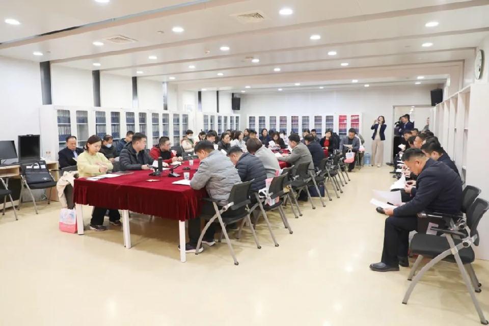 2025年度东昌府区免费“两癌”筛查、孕前检查工作启动会在聊城市东昌府区妇幼保健院举办（图5）
