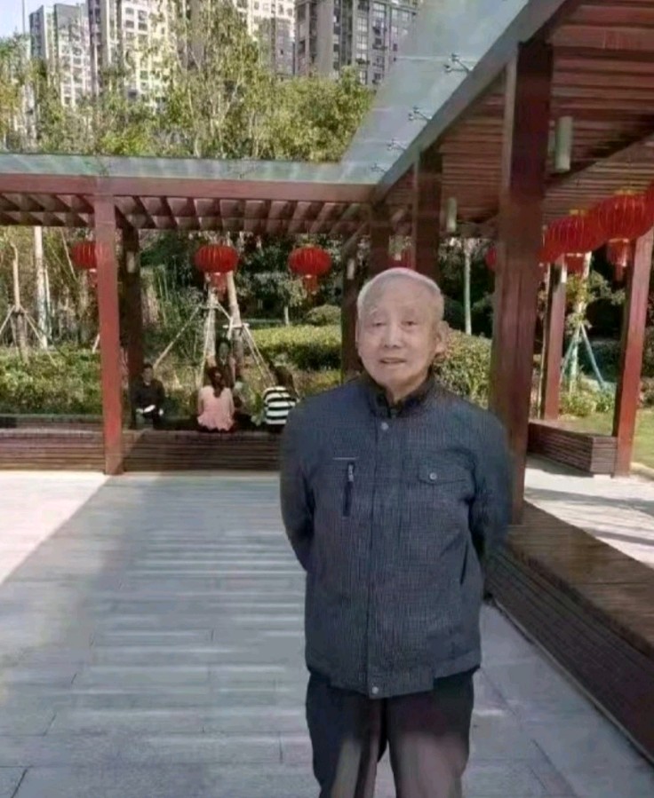 浣溪沙.咏盐城大丰荷兰花海/作者：戴建中（图6）