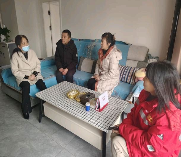 热心阿姨黄亚玲：用平凡善举点亮社区温暖（图3）