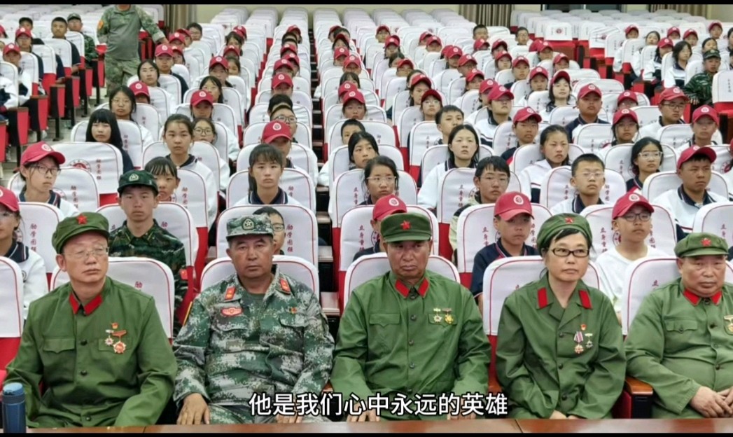 李明玉战友，你慢些走！——《和平树下》编辑部（图5）