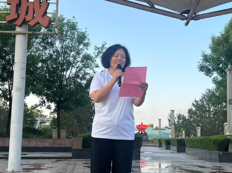 聊城市东昌府区妇幼保健院开展“庆祝5.12护士节健步走活动暨第十届职工运动会开幕式”活动（图3）