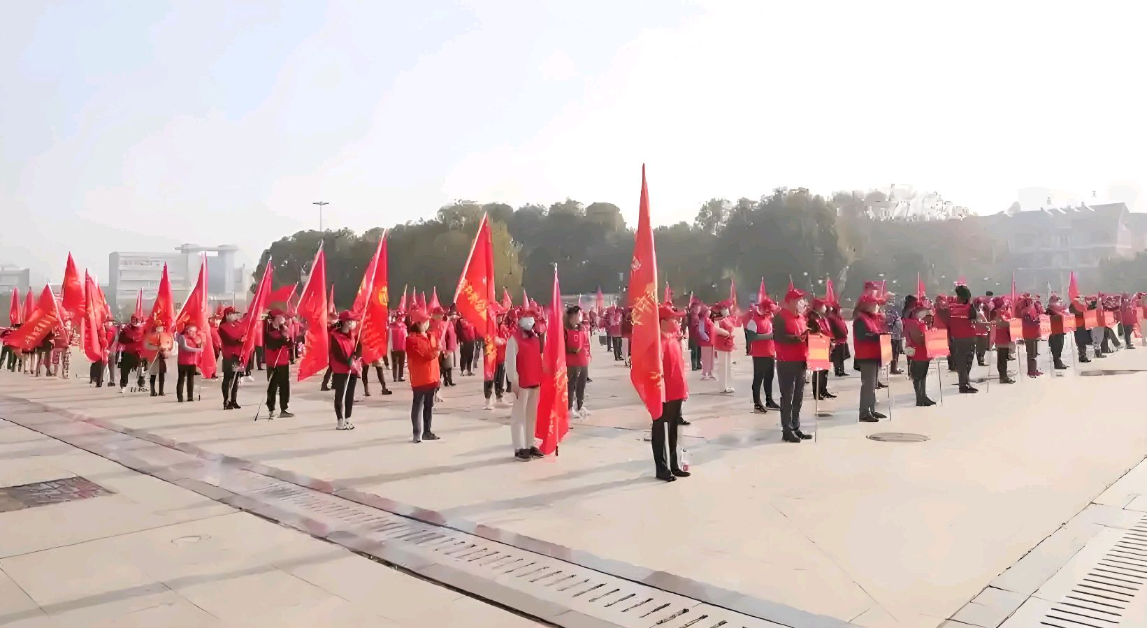 热烈祝贺天门市荣膺第七届全国文明城市称号——凌霄扬浩气,奋翼志翱翔《天门头条》(图12)