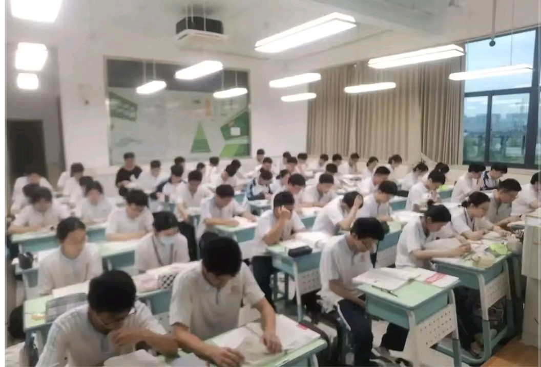 【荣耀中国】五排律·致高考学子李爱红（图3）