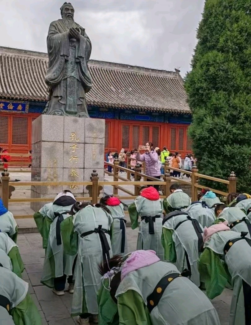 四省游诗之一 . 三元七绝（外一首）文/詹成（图10）