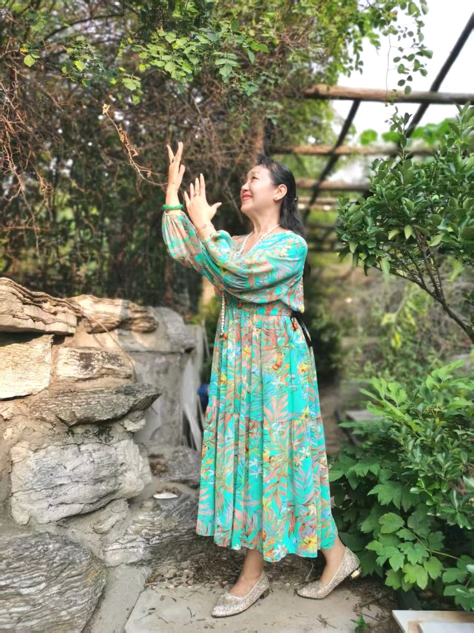 聚惠民生（ 中华新韵 ）藏头诗 作者/周凰（图4）