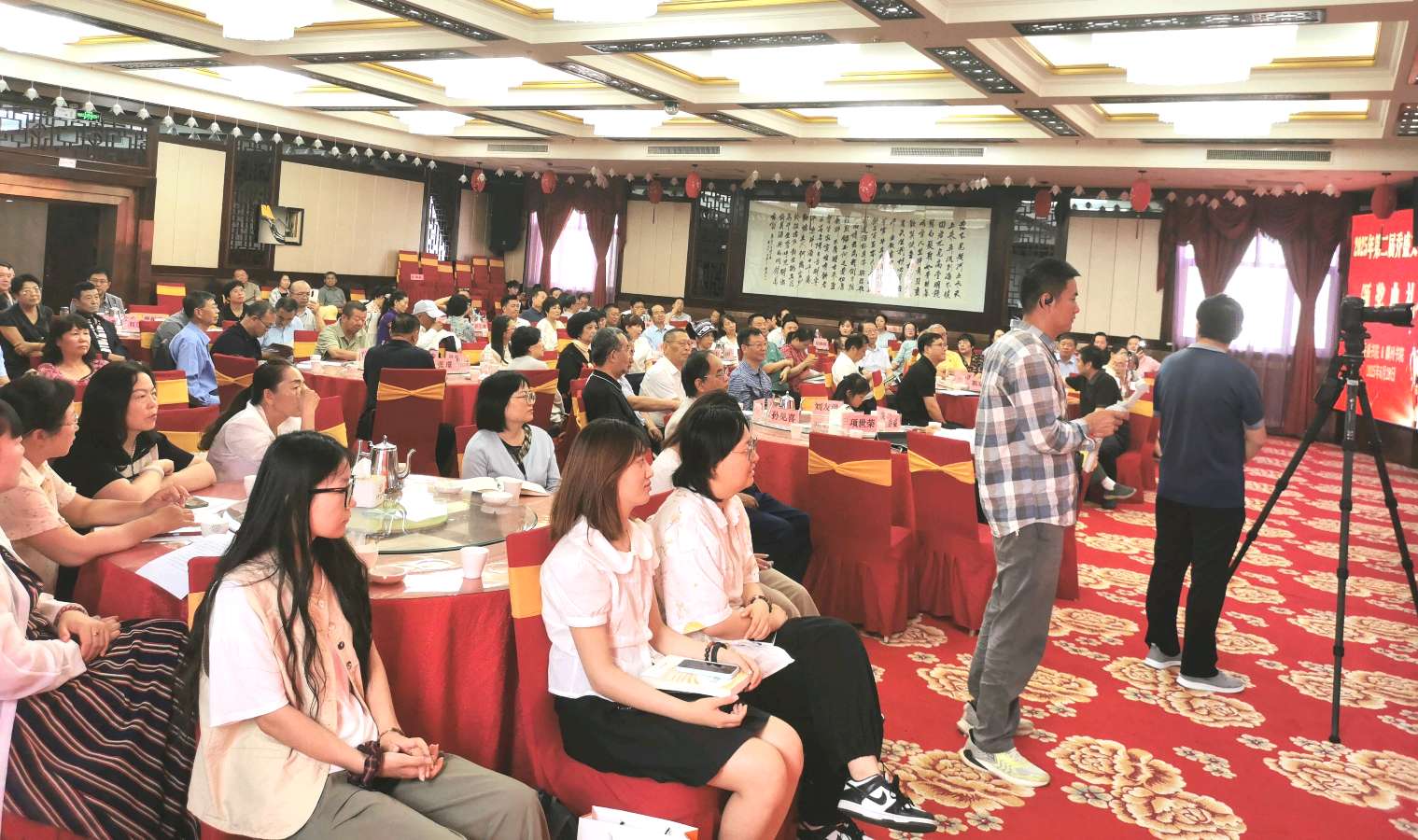 在第二届乔盛文学奖颁奖典礼上的致辞（庞进）（图3）