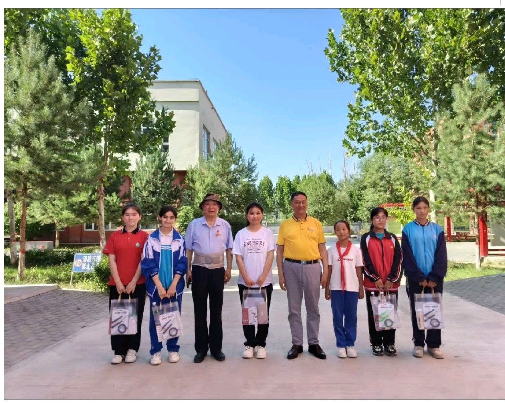 劳模之家新疆行：爱与希望在天山脚下流淌（图17）