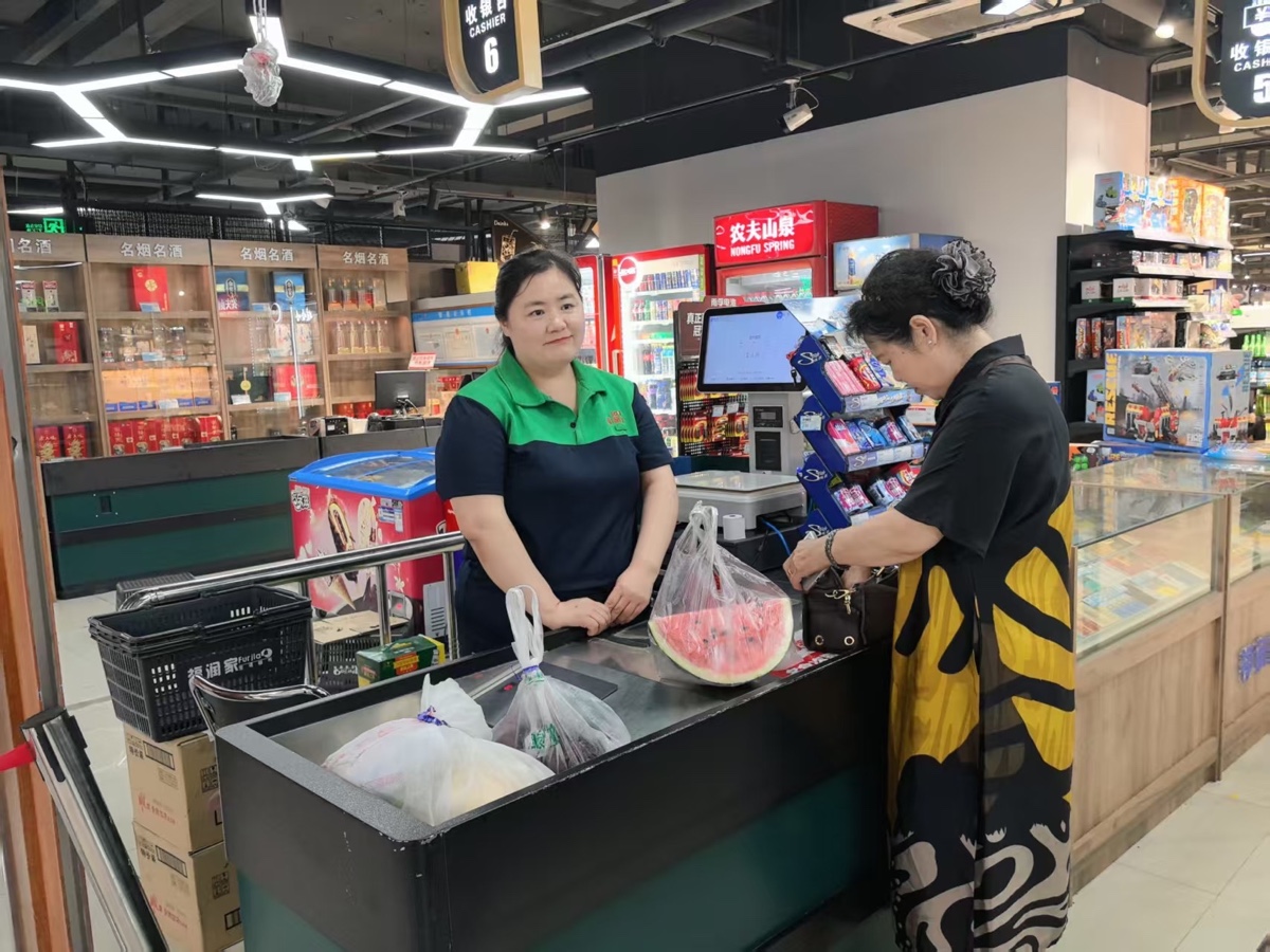 优秀店员杜妍——作者加加（图2）