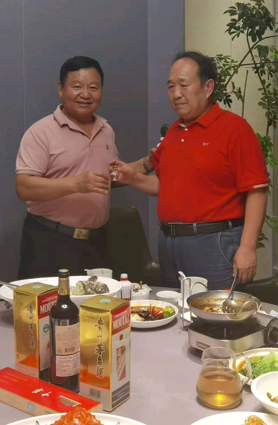 【重磅推出】赵建发、唐乃学//沁园春•赞军民娇子宋相亭[马金宝/鲁坡颂•致战友宋相亭][卢建民/七律•戍边归忆]（图5）