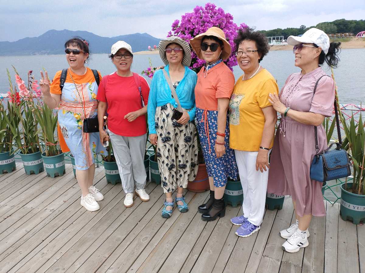 （照片版）天鹅湖艺术团团西海浪一日游剪影（图14）