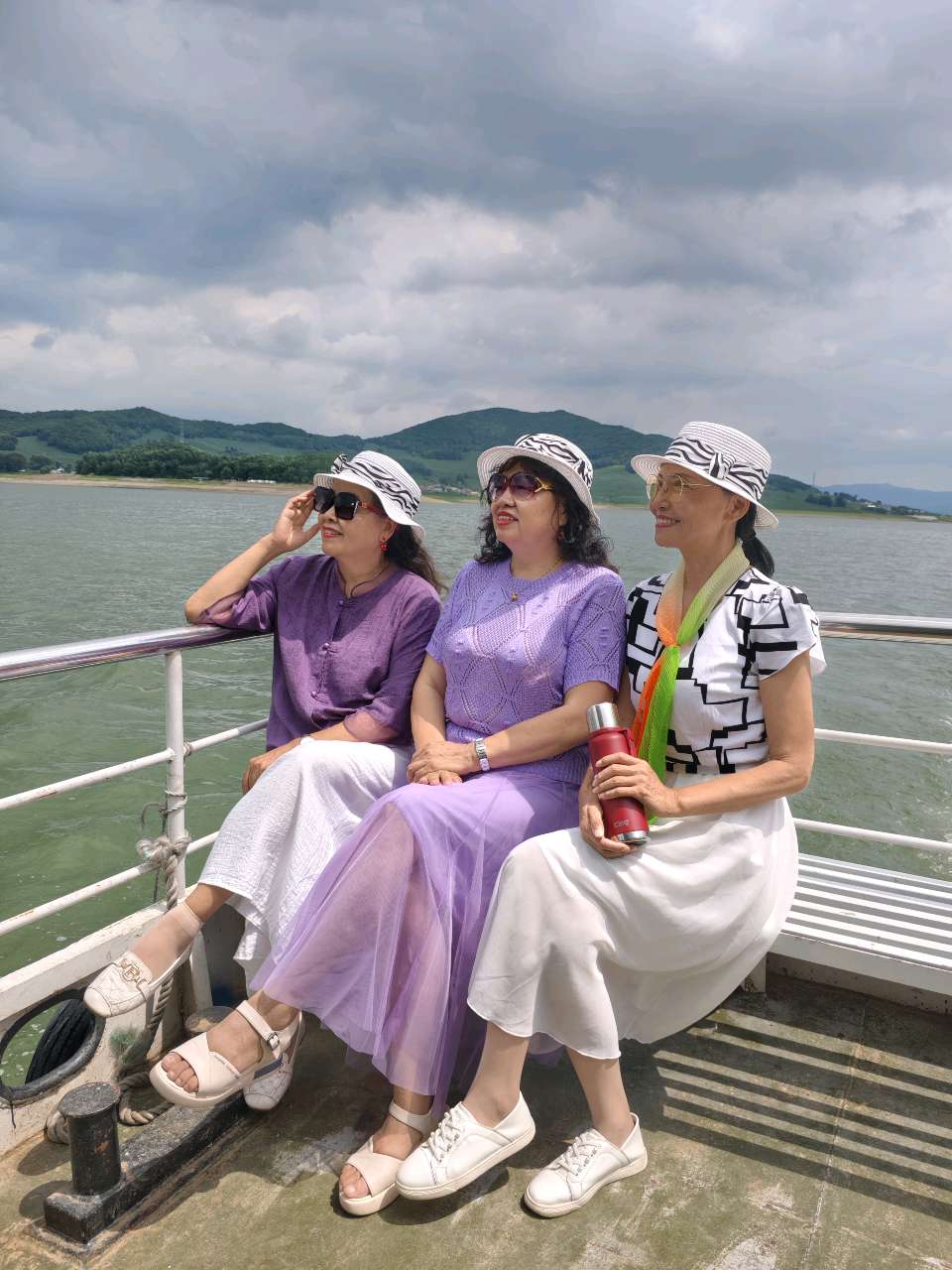 （照片版）天鹅湖艺术团团西海浪一日游剪影（图69）