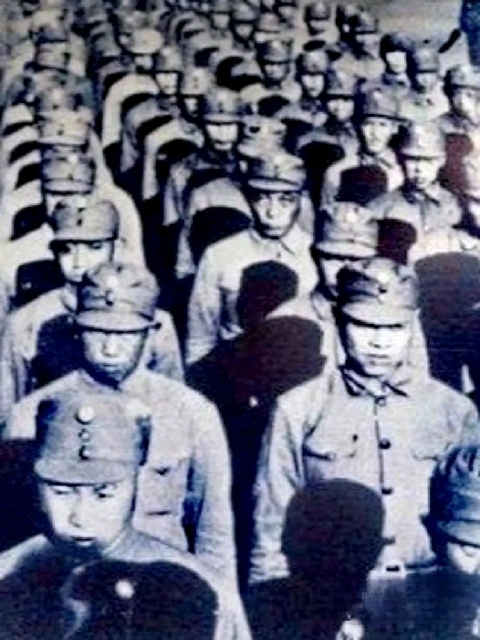 量子诗歌“七嘴八舌”说诗评诗系列之琳琳的《红船》——文化强国量子诗歌文化传媒（图19）