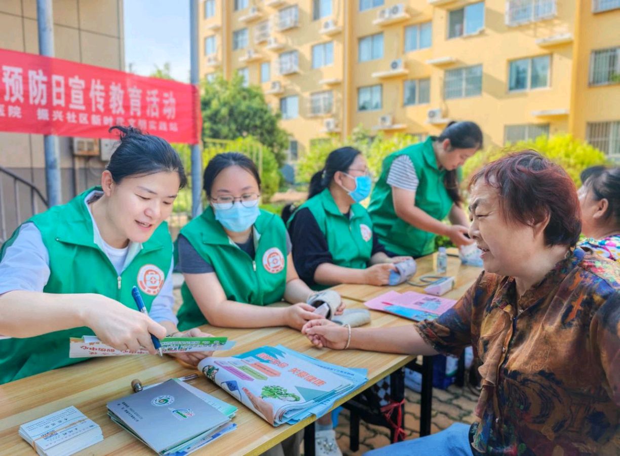 公益Ⅰ聊城市三院开展全国第九个残疾预防日义诊宣传教育活动（图3）