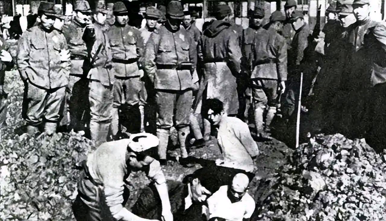 【九三阅兵专刊】【七律·七七事变感怀】【七律·牢记南京大屠杀】/作者：吴发林/朗诵：卿音/北京都市/西安都市/陕西都市同时发布（图3）