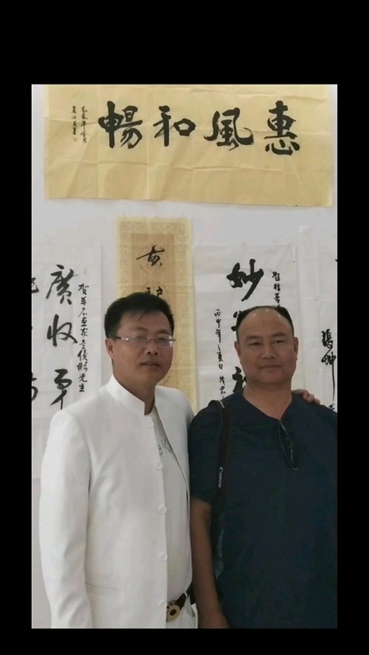 ​【56个民族】新疆特克斯县有哪些名人？‌新疆特克斯县‌作为多民族聚居地，56个民族56朵花，56个兄弟民族是一家，新疆特克斯人杰地灵，涌现出多位在书画、文（图3）
