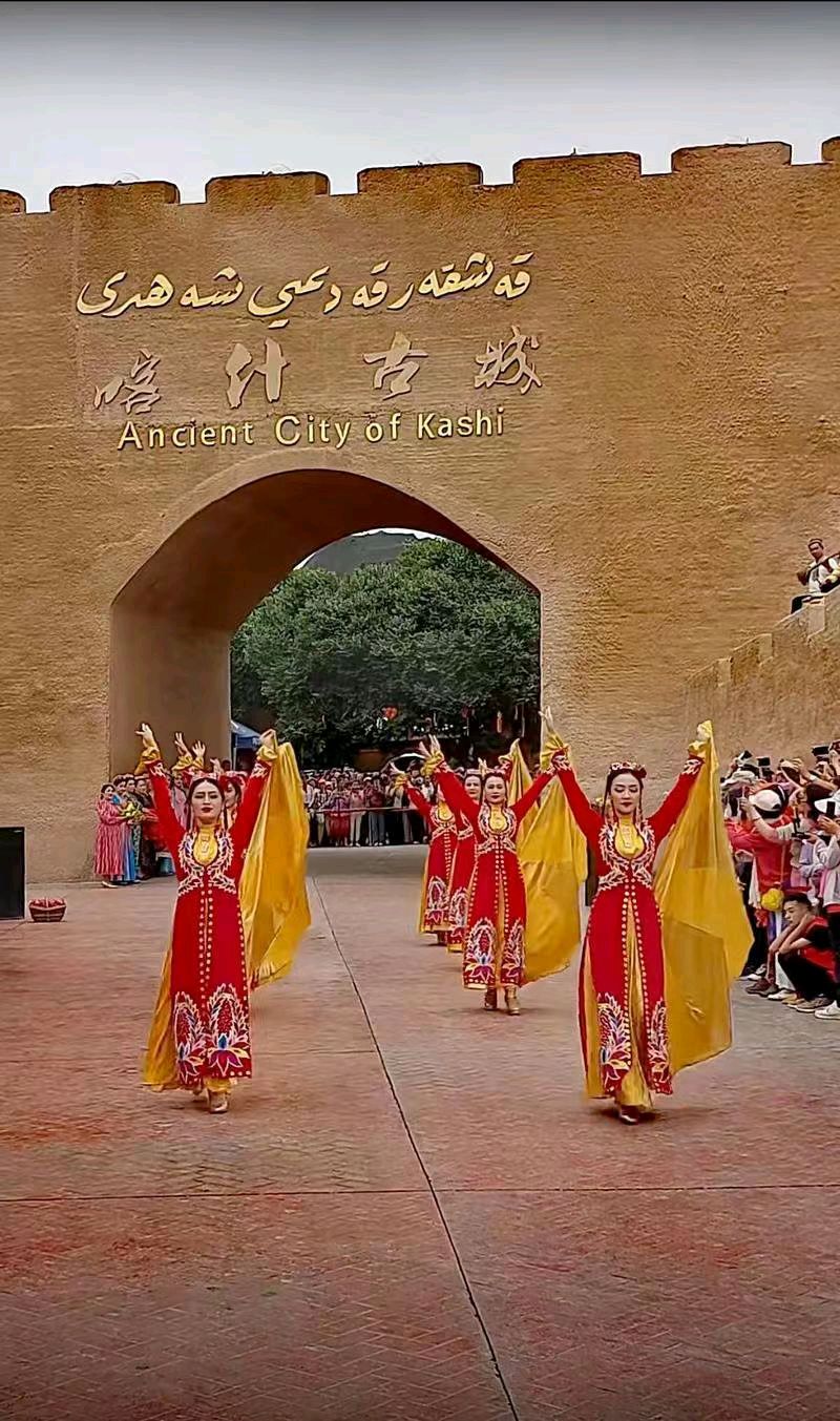 【荣耀中国】大美新疆之二（词五首）戴建中（江苏）（图3）