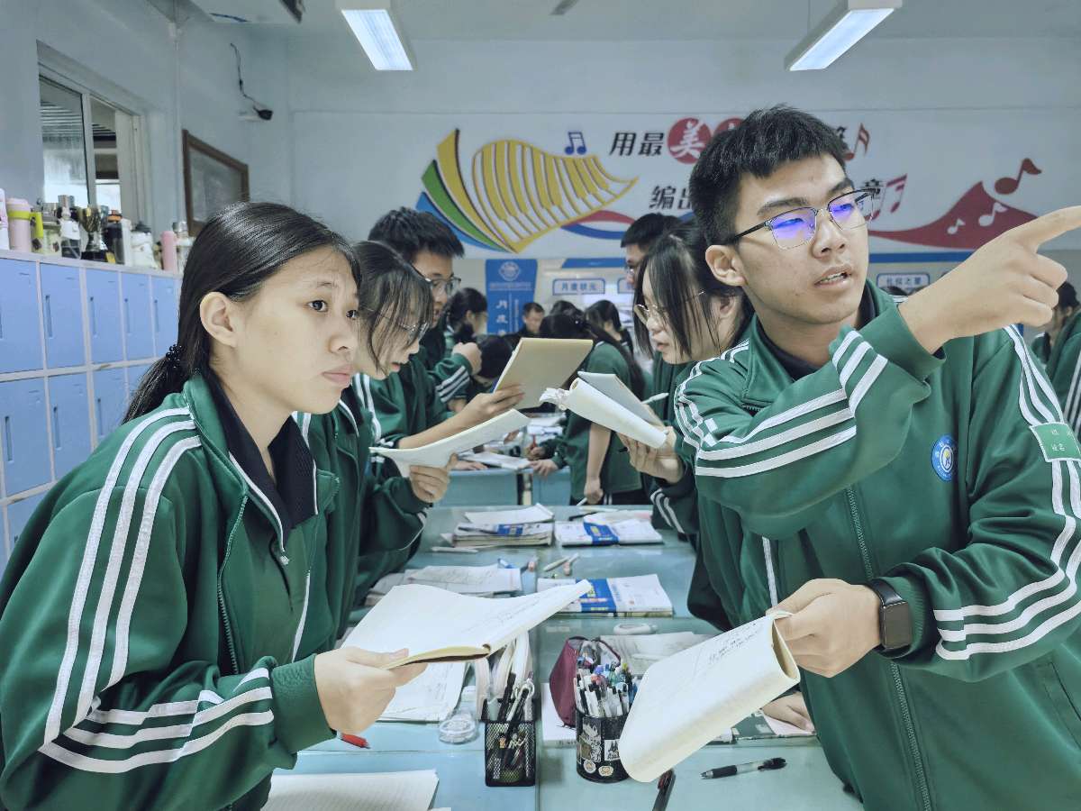 李育民:三标课堂奏响课堂养生与素养交融的华美乐章(图2)