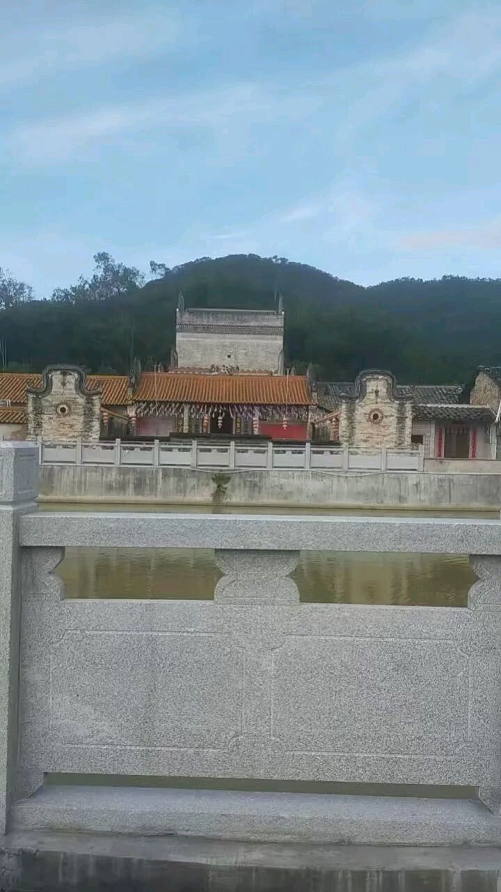 故乡水井湾藏着回忆———暮色跌落掌心 目光高过屋檐/作者:唐长青(图15)