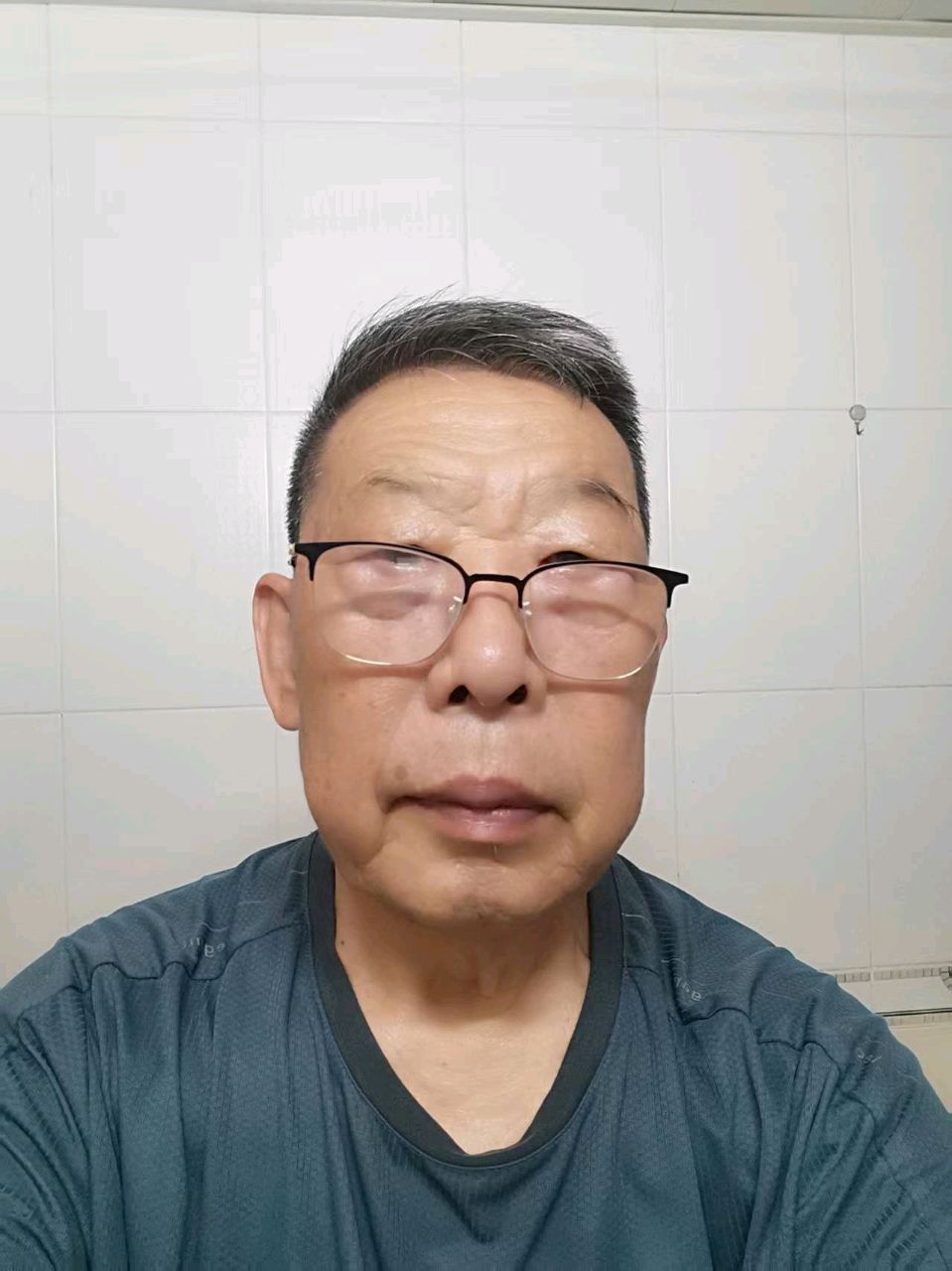 双节雅集趣吟·致揽月先生/王福中