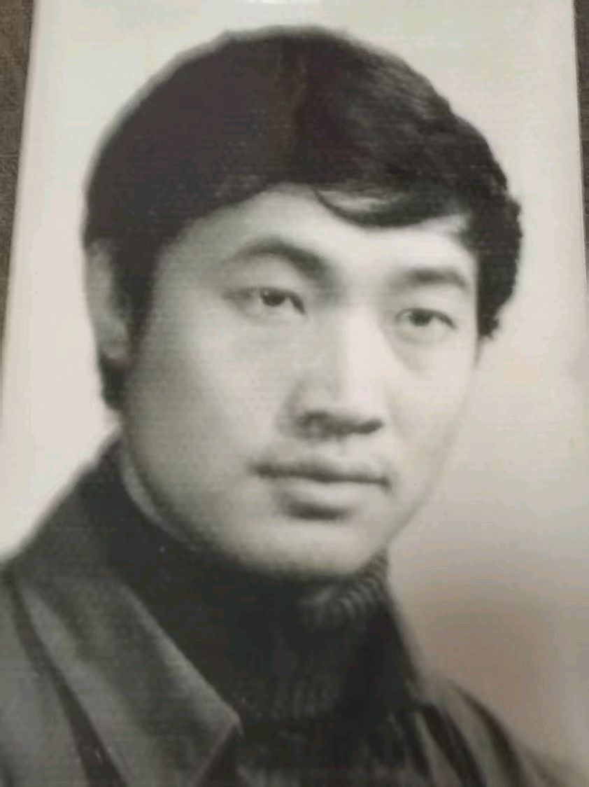 聆听 ‖ 琦琦赵朗诵《中秋月‖鹧鸪天*寄愿‖蝶恋花*中秋寄怀‖秋蕊香引》作者/许文君（图2）