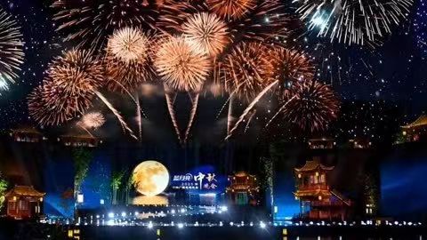 观2025中秋晚会有题 | 曹梦林