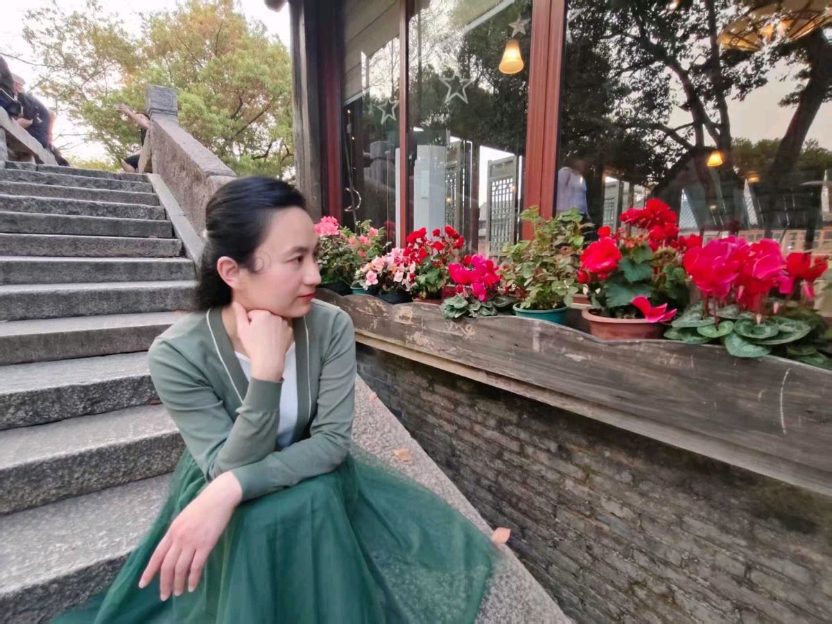 随着蝶舞老师《再游古田会议旧址》后，一起来欣赏《枝上飘落的记忆》“七嘴八舌”说诗评诗系列再次开启——文化强国量子诗歌实验室（筹）（图42）