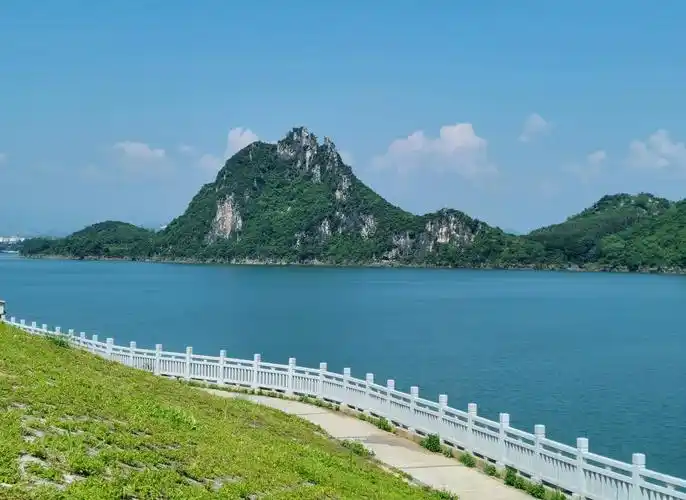 【中国诗人】（名家风采）中留人士李尚春老师为家乡题赋（图5）
