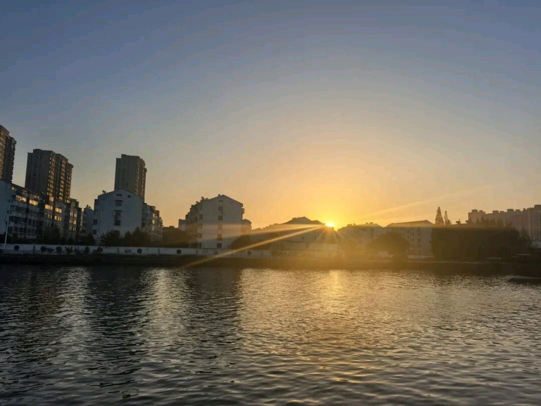 《秋夜叹凉》《运河晨景》《秋夜思乡》文/云岚（图4）