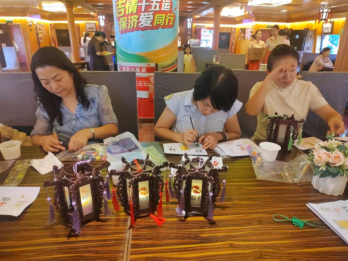 广宫灯映珠江 非遗雅韵润湾区(图25)