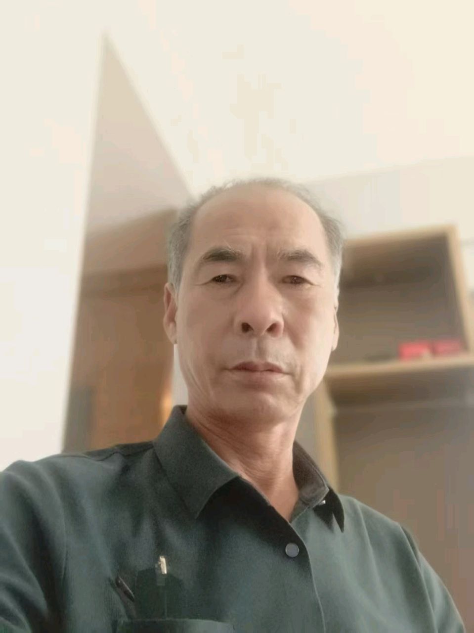月儿弯弯照九州(外四首)/群言堂笔