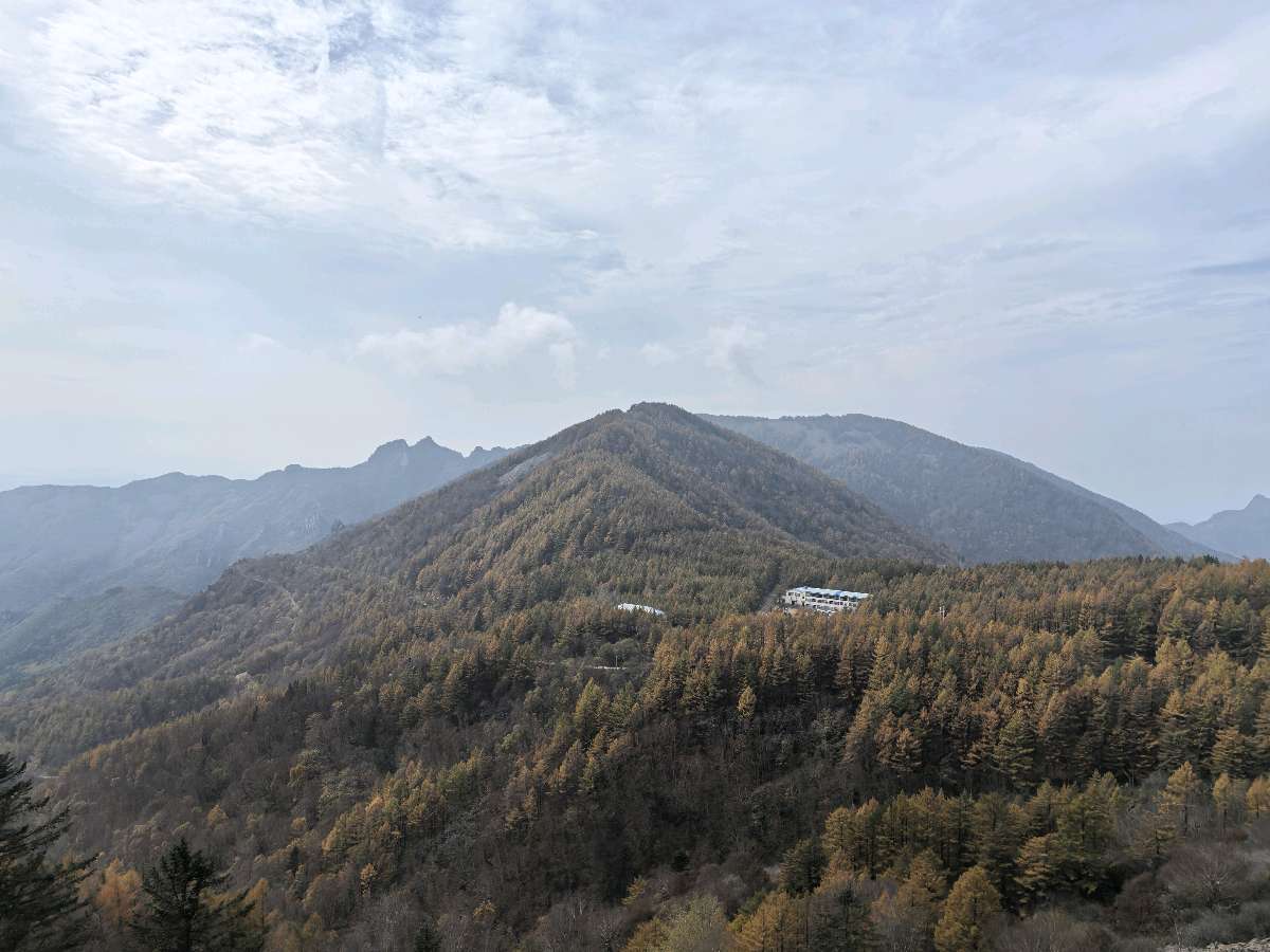 《秋赋雾灵山》 文／蔡凤武（图9）