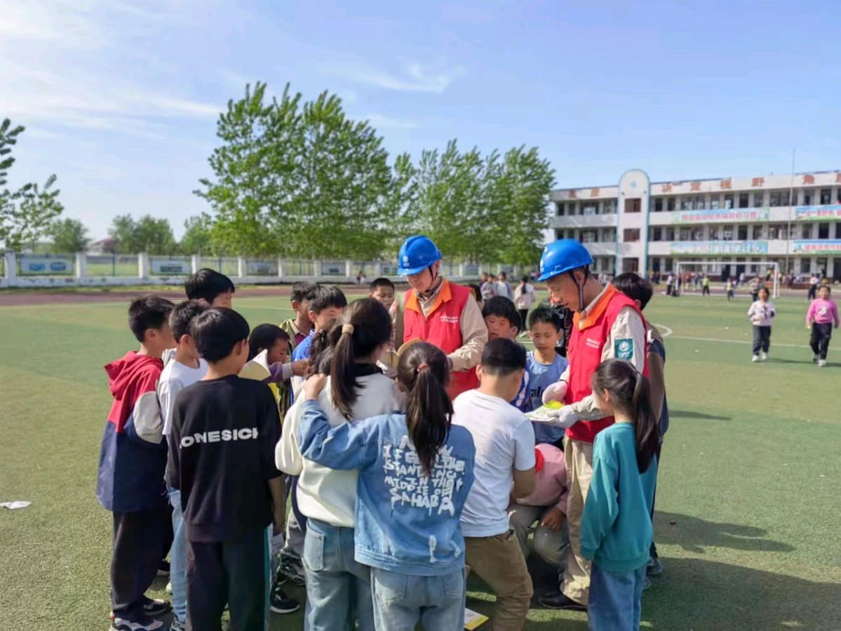 赞“国网淮安大鸾共产党员服务队”(图13)