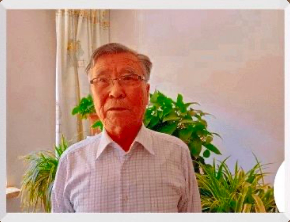 请欣赏《七律*迎接七一，放眼将来》外二首/作者 王楼/主播 春凤/编辑 罂粟～花【中国长江文学社】有声文学平台【第18765期】（图6）
