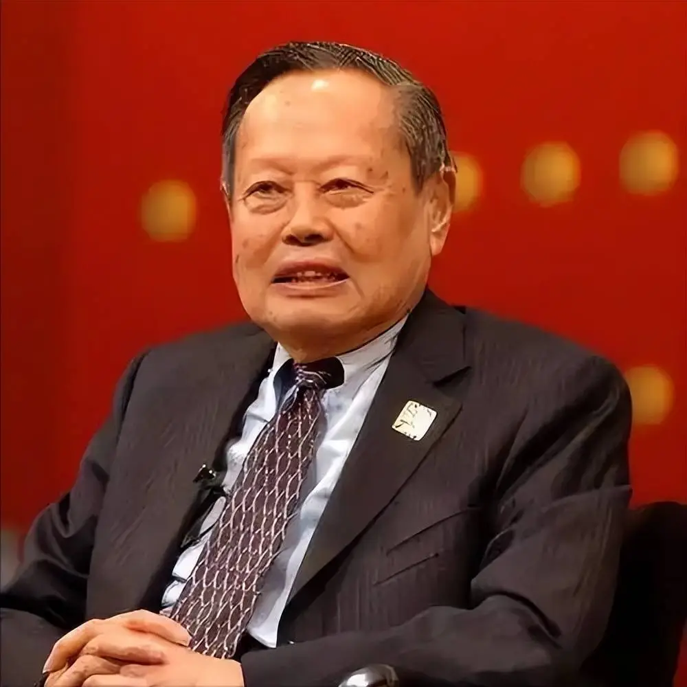 【荣耀中国】《云上的方程式》——追悼杨振宁先生文/张腊英（图4）