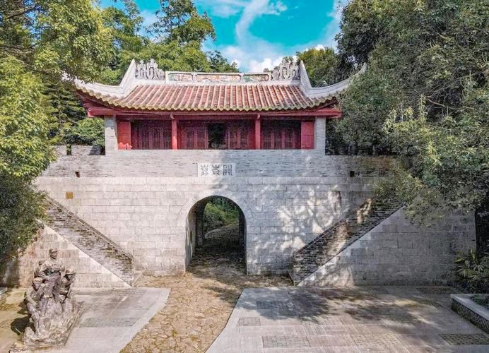 【七律·南宁昆仑关】文/隆光诚（图4）