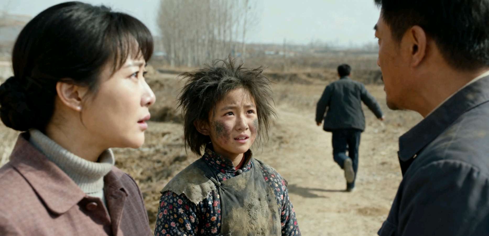 【荣耀中国】卖苹果的小女孩（小小说）作者/李杰（图6）