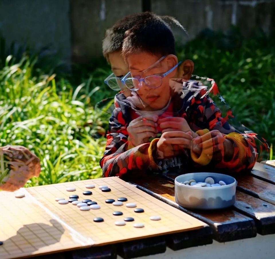 美诗美诵：下棋人丨作者彭意辉，诵读：小小（图6）
