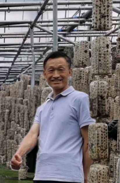 陈义德//浪漫夜渡 情洒秋波