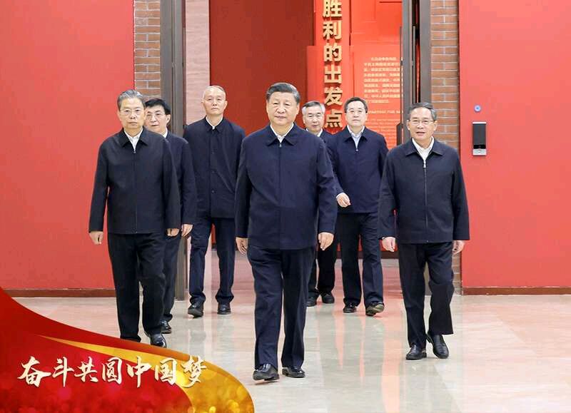 【中国诗人】（名家风采）理论之光引复兴……//诗人:李文兵（图7）